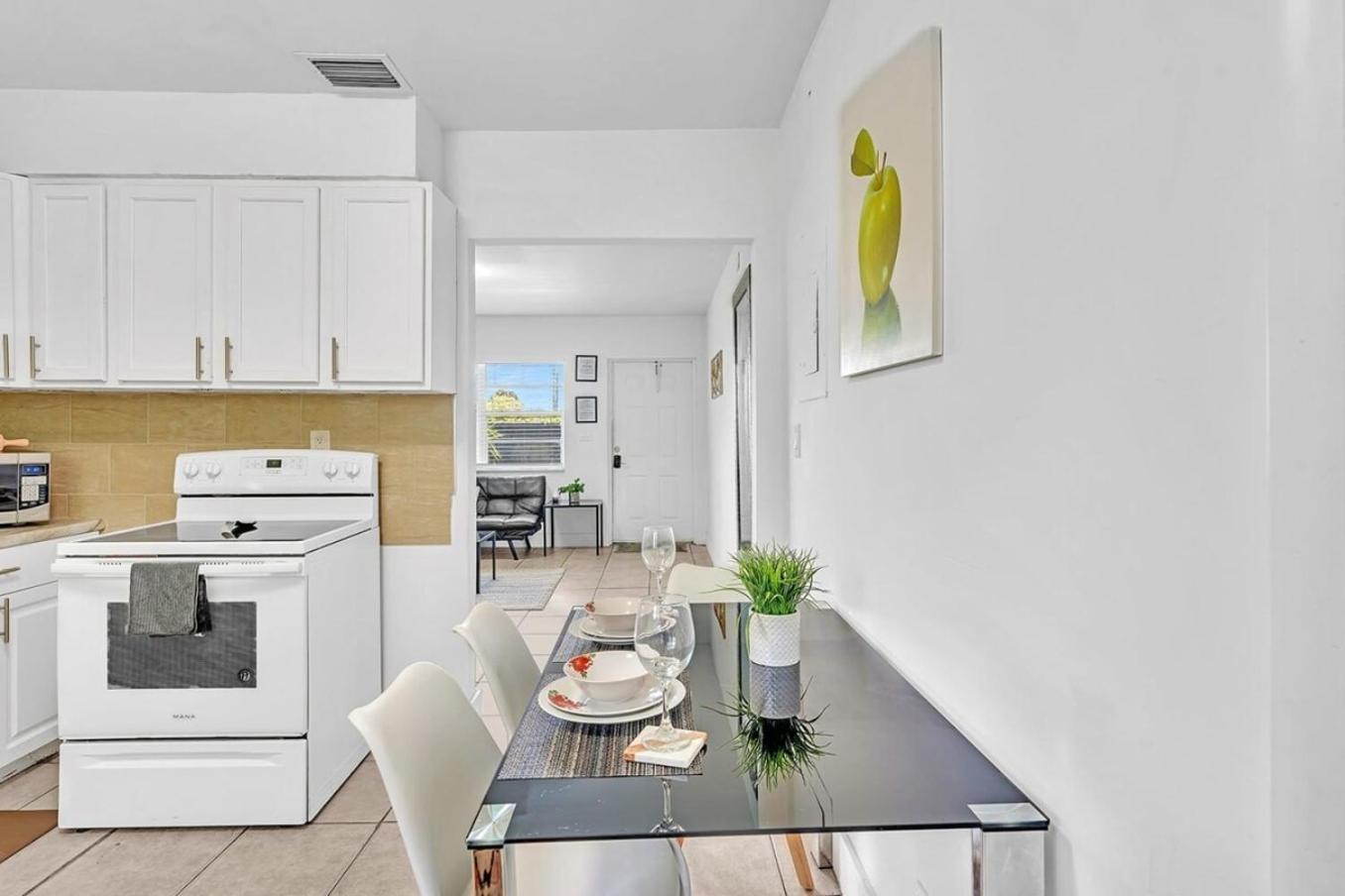 Modern 2Br Oasis Mins To Beach & Casino Db2 Dania Beach Exterior foto