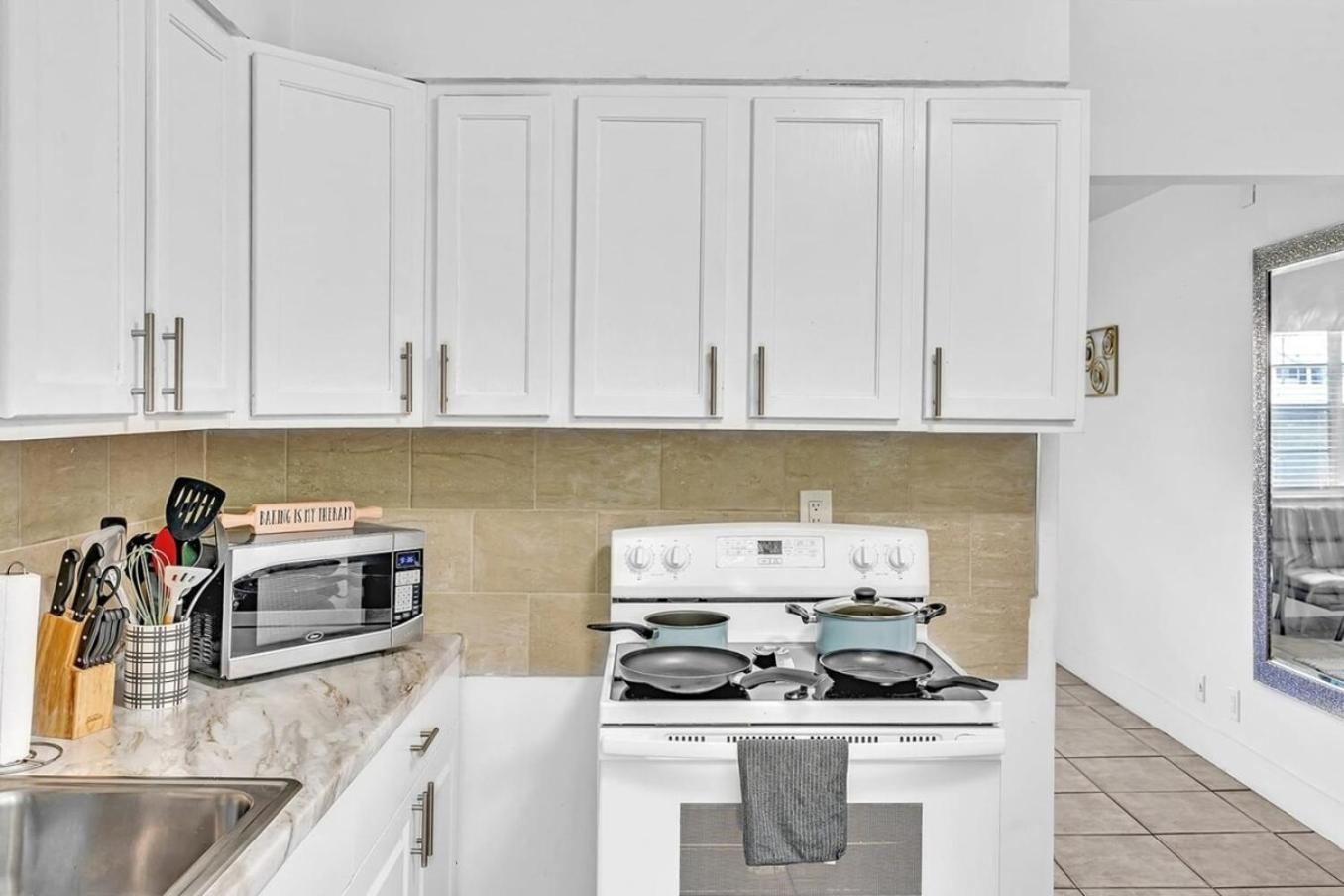 Modern 2Br Oasis Mins To Beach & Casino Db2 Dania Beach Exterior foto